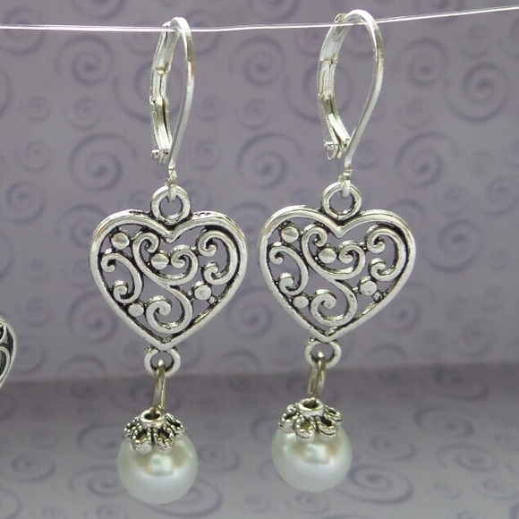 2 Pairs Of Tibet Silver Tone Heart Shaped Earrings - Picture 3 of 11